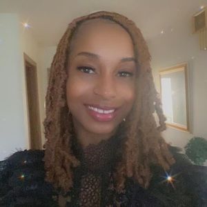 Meet your Posher, Aviance